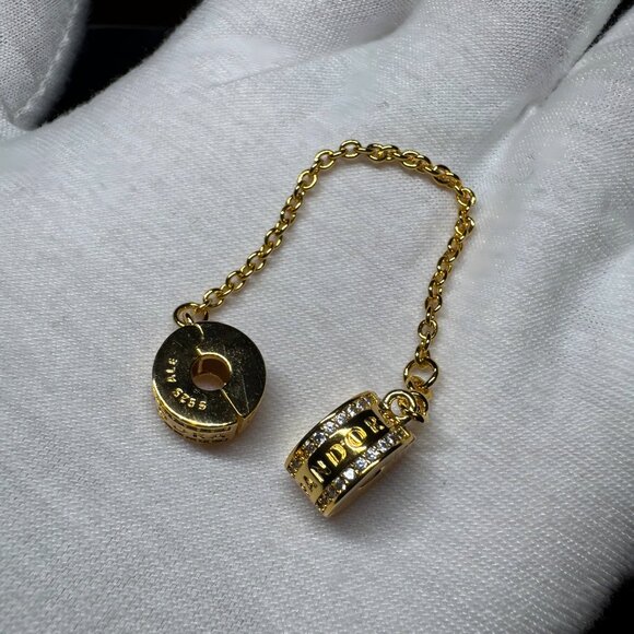 Pandora Pandora Logo Safety Chain Clip Charm - Picture 3 of 3